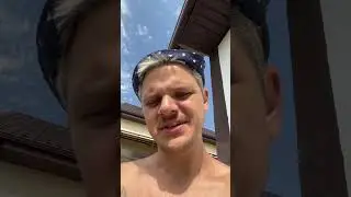 Крашу перила, загораю, и чуть ною🐦 