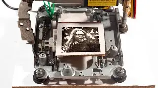 Лазерный гравер с ЧПУ из DVD-приводов