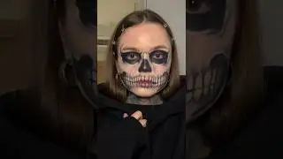 #halloween #halloween2023 #faceart #halloweenmakeuplook #makeupartist
