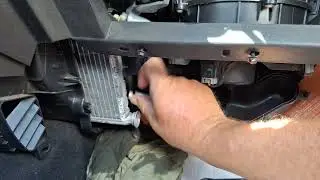 2008 Ford Focus heater core