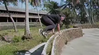 THE ROOF BROKE - HAWAII ABANDONED HOTEL