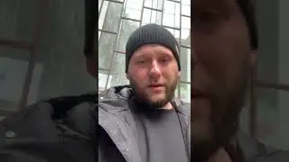 Момент прилета снаряда прямо над головой украинского волонтера. Купянск 02.03.2022 #нетвойне
