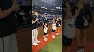 e-rod’s kids go WILD over stanley #nhl