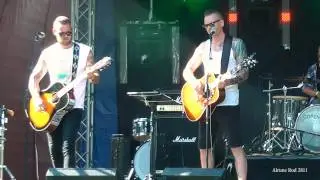 SuperScum - Drop The Gun (2013)