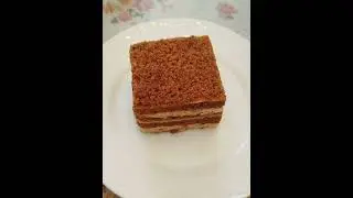 Пирожное морковное веган из Вкусвилла#вкусвилл #пироженое #морковныйторт #морковь