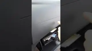 Рено логан подушка шумит