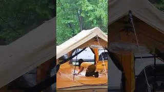 HEAVY RAIN CAMP IN THE FOREST☔️