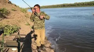 Рыбалка на спиннинг. Клев от которого устаешь. Ахтуба 2019 осень.