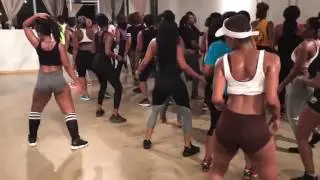 WAISTLINE WORKOUT: Empress Cece x Royal G 
