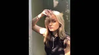 Моя старшая прекрасная дочь Сашенька.