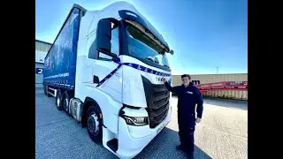 TPS Global Logistics artic lorry deliveries