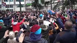 Bordo Mavili Asi Çoçuklar