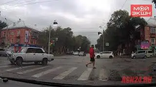 Несколько минут из жизни трехфазного светофора