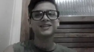 REAGINDO AS FOTOS ANTIGAS DO FACEBOOK!!