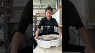 THE CHIP N DIP BOWL IS BACK! 🤩 #pottery #ceramics #hobby #bowl