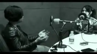 Raras Parasari  Interview & Live Session at Baliradio.net studio