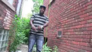 Dru Kush x Corner Boi "That Nigga A Bitch"