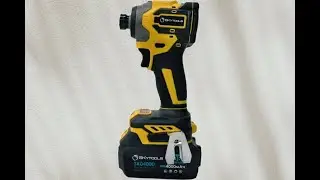 Аккумуляторный ударный ВИНТОВЁРТ импакт SKytools SK7007