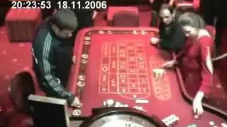 Гопник в казино! Ёбаный рот этого казино, блядь! Ты кто такой, сука!