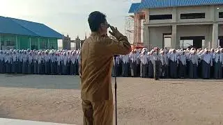 Upacara bendera merah putih hari ini di SMAN 1 Wonomulyo, Polman, Sulbar