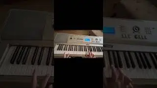Corito fácil y sencillo en piano