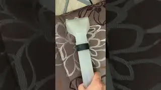 Процесс чистки дивана в Нахабино. Смотрите воду из дивана!