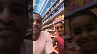 Criança que prefere banana e uva a chocolate #video #frutas #chocolate