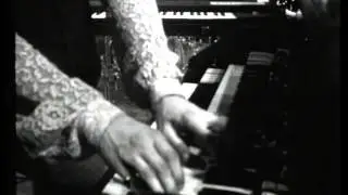 Iron Butterfly - 1971-04-16 - In-a-Gadda-Da-Vida