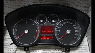 How to disassemble the Ford Focus 2 instrument cluster