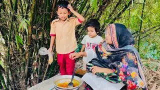 মোস্তাকিম স্কুল থেকে আসলো আমি কি রান্না করতেছি | আজকের ব্লগ | Daily Vlog Video Sati | Village Life