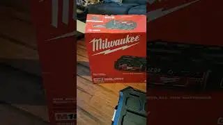 Unboxing the M18 Radio PackOut
