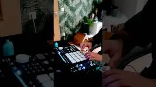 ⚡ Zone ⚡#beatmaking #mpc #fingerdrumming