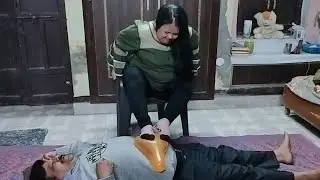 Stomach trampling with Balloon 🎈🎈