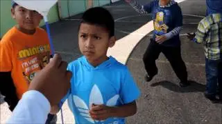 Ensambladores de Sonrisas -Vídeo resumen - Ideas En Acción