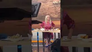 Рекламная пауза)