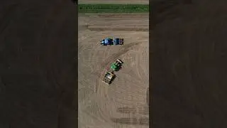 Leveling land #johndeere #newholland #agriculture #tractor #shorts #subscribe #cultivation #drone