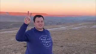 Поездка в Приэльбрусье. Нашли крепость. Погоня за закатом.