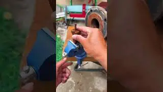 Practical mini vise, very practical for home use. 