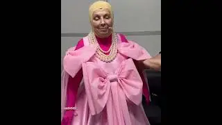 Лариса Рубальская — Барби спец гость 11 выпуска шоу маска. 