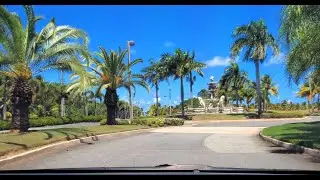 Conduciendo por entrada de Hotel Hyatt Resort en Rio Grande!