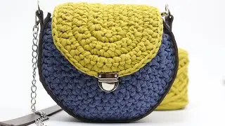 Knitting a bag flap from knitted yarn