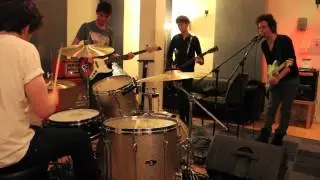 The Long Lies - I Just Wanna Go To The Beach