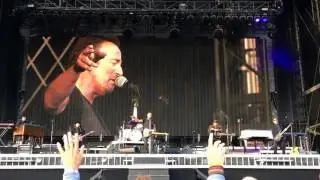 Bruce Springsteen - Racing in the Street      14 junio 2016