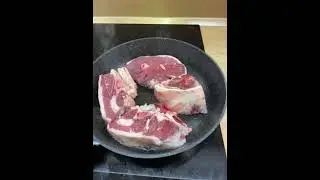Баранина с овощами в глиняном казане.