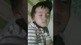 Al anak mama lagi tidur