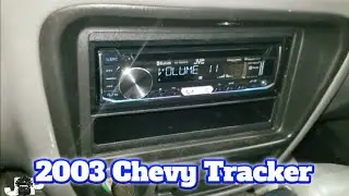 2003 Chevy tracker radio removal