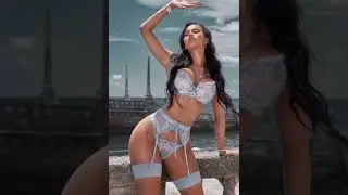 Sexy Bikini Model.!!