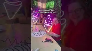 Custom Neon® DIY LED Neon Art Workshop Team Building 