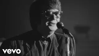 Roy Orbison - Ooby Dooby (Black & White Night 30)