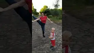 Танец я как Фредерика Фелини дайте Оскар этой богине женская присядка народная хореография